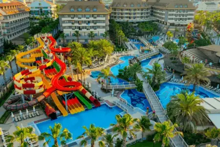 Royal Dragon Hotel
