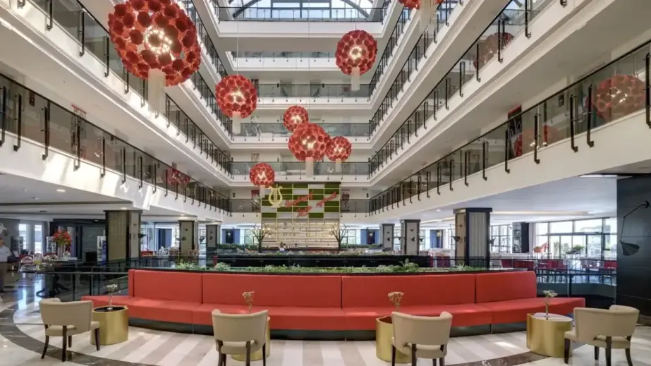 Seaden Valentine Resort & Spa lobi, koltuklar ve resepsiyon alanı